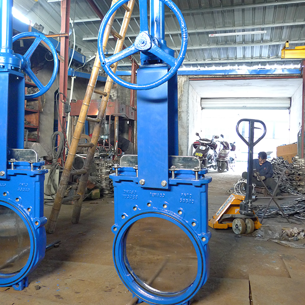 Din Rising Stem Ductile Iron Ggg40 Gjs400 15 Knife Gate Valve One Piece Body Structure Epdm Nbr 2279